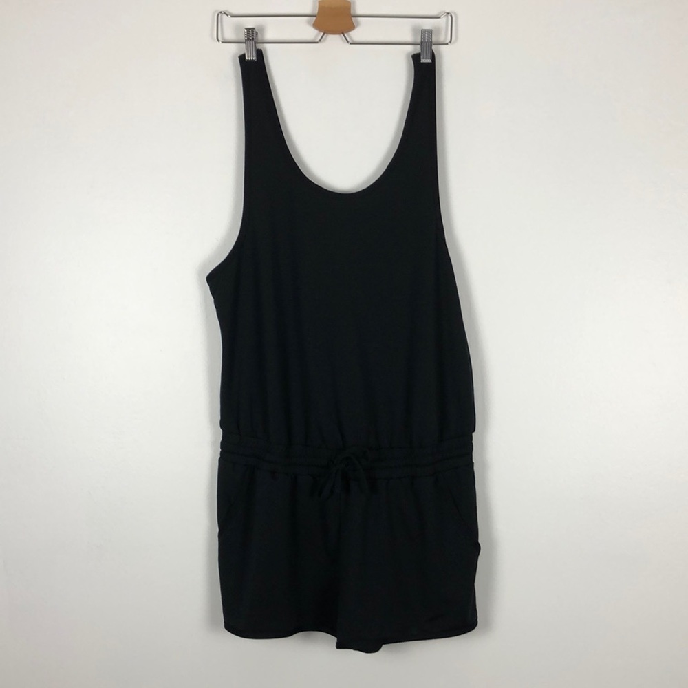 Fabletic women’s black 2 pocket drawstring waist  sleeveless terry romper XL